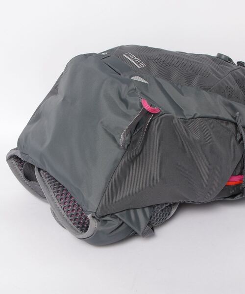 GREGORY(グレゴリー)の「MAYA 16 / マヤ16 / マーキュリーグレー(バックパック/リュック・メンズ・グレー・ONE SIZE)」の3枚目の写真