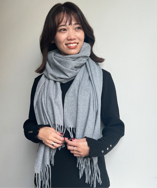 Chez toi(シェトワ)の「ウール混ムジストール(ストール/ショール・レディース・ベージュ/パープル/イエロー/グレー/ブルー・FREE)」の18枚目の写真