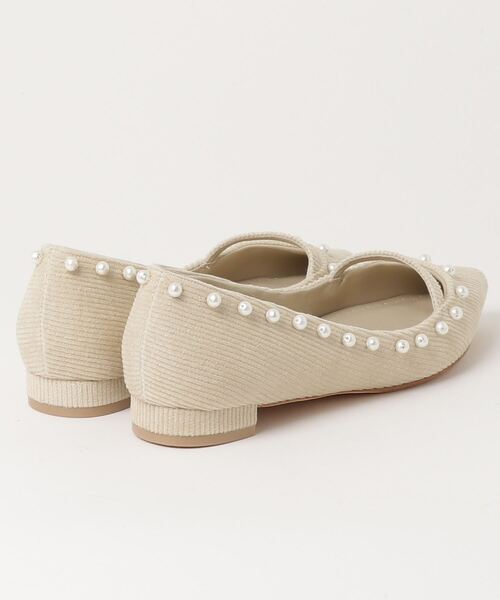 TSURU by Mariko Oikawa(ツルバイマリコオイカワ)の「【Tsuru by Mariko Oikawa/ツルバイマリコオイカワ】Tiara/フラットパンプス/ポインテッドトゥ/パールパンプス(パンプス・レディース・アイボリー/ブラック・36)」の18枚目の写真