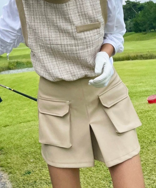 Dalfwin(ダールフィン)の「2023SS 春新作 韓国GOLF デザインポケットレザーミニスカート ゴルフウェア レディース スカート スポーツウェア ゴルフ ボトム(スカート・レディース・ベージュ/ブラック・SMALL/MEDIUM)」の12枚目の写真