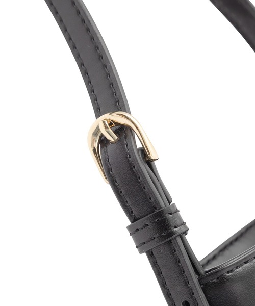 MILKFED.（ミルクフェド）の「ENGRAVED LOGO MULTI CASE（ショルダーバッグ・レディース・パープル/ゴールド/ブラック・ONE SIZE）」の9枚目の写真