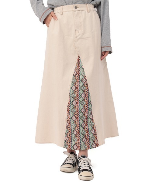 チチカカ（チチカカ）の「リメイクデニムスカート（デニムスカート・レディース・アイボリー/インディゴブルー・FREE）」の3枚目の写真