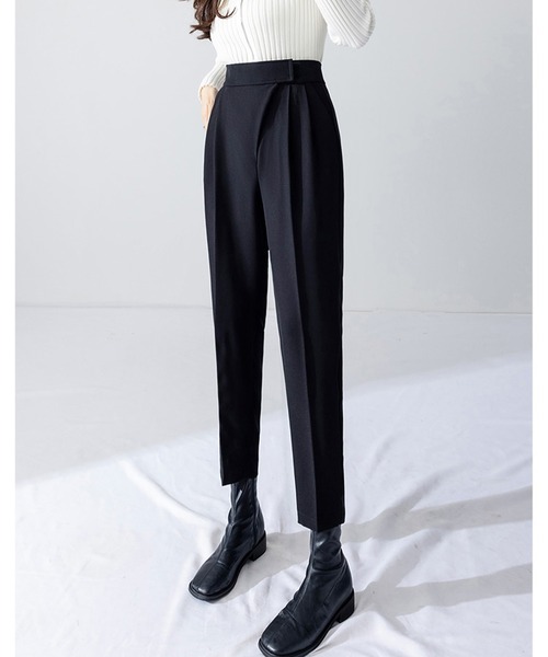 LAFFMO(ラフモ)の「ハイウエストテーパードタックパンツ(スラックス・レディース・グレー/ブラック/ブラウン・MEDIUM/LARGE)」の19枚目の写真