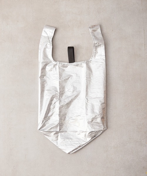 Actually（アクチュアリー）の「メタリック エコバッグ Sサイズ（エコバッグ/サブバッグ・レディース・ゴールド/シルバー/ブルー・フリー）」の13枚目の写真