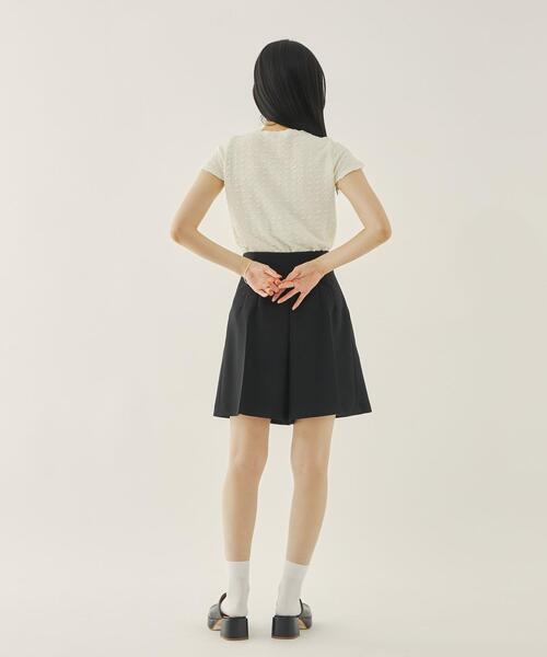 新品タグ付 EMMEL REFINES EM Wクロスハイウエストショートパンツ EMMEL REFINES＞EM Wクロス ハイウエスト タック ショートパンツ