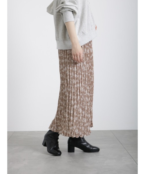 Samansa Mos2 blue（サマンサモスモスブルー）の「◎花柄アソートプリーツスカート（スカート・レディース・ブラック/グリーン/モカ・ﾌﾘ-）」の9枚目の写真