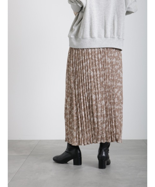 Samansa Mos2 blue（サマンサモスモスブルー）の「◎花柄アソートプリーツスカート（スカート・レディース・ブラック/グリーン/モカ・ﾌﾘ-）」の7枚目の写真