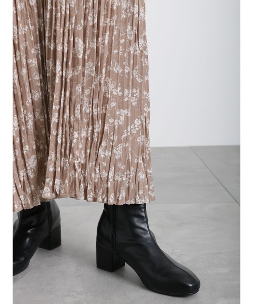 Samansa Mos2 blue（サマンサモスモスブルー）の「◎花柄アソートプリーツスカート（スカート・レディース・ブラック/グリーン/モカ・ﾌﾘ-）」の6枚目の写真