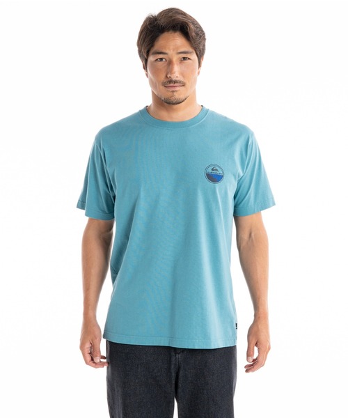 Quiksilver(クイックシルバー)の「SCENIC JOURNEY ST/クイックシルバーバックプリント半袖Tシャツ(Tシャツ/カットソー・メンズ・ブラック/ブルー/ホワイト/ベージュ・MEDIUM/LARGE/X-LARGE/SMALL)」の6枚目の写真