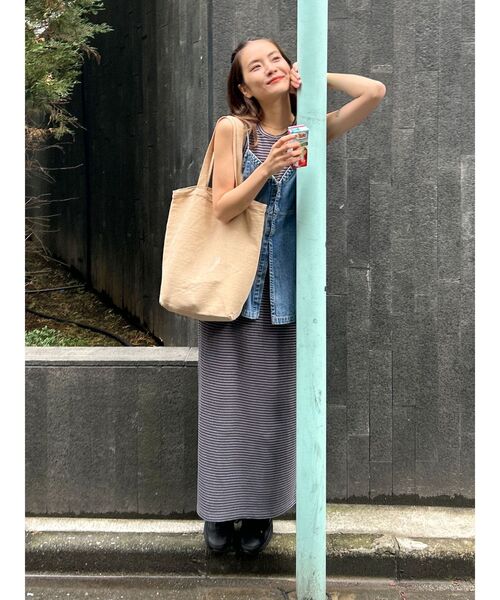 Ungrid（アングリッド）の「アメスリテレコフィットワンピース（ワンピース・レディース・ブラック/オフホワイト/ブルー/オレンジ/グリーン・FREE）」の12枚目の写真