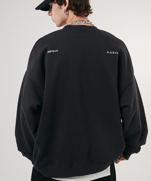 A'GEM9（エージェムナイン）の「A'GEM/9 × .kom『OVDY/オブディワイ』ENTHUSIASM MTM/エンシュージアズム スウェット（Tシャツ/カットソー・メンズ・チャコールグレー/ブラック・L）」の4枚目の写真