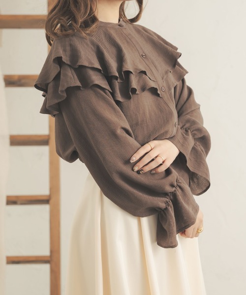 Ambre Neige(アンブルネージュ)の「ストライプケープブラウス/【WEB/EC限定商品】(シャツ/ブラウス・レディース・ダークブラウン/アイボリー/ライトベージュ・FREE)」の10枚目の写真