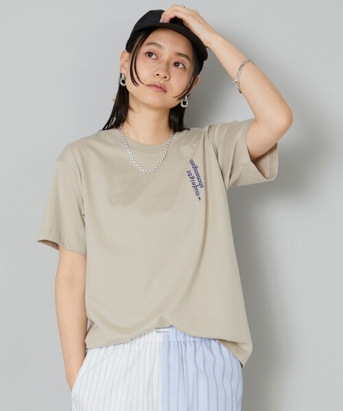 Firsthand(ファーストハンド)の「Firsthand/ファーストハンド midnight shenanigans 刺繍Tシャツ / 半袖TEE(Tシャツ/カットソー・レディース・ホワイト/ブラック/ベージュ/ピンク・ONE SIZE)」の16枚目の写真