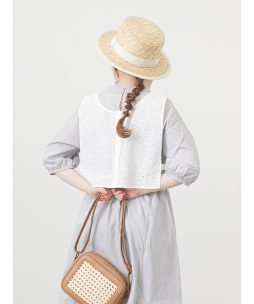 ehka sopo（エヘカソポ）の「リボンテープ付パイピングカンカン帽（ハット・レディース・オフホワイト/ブラウン/ブラック・ﾌﾘ-）」の12枚目の写真