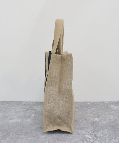 MAISON BENGAL（マイソンベンガル）の「【Maison Bengal/メゾンベンガル】別注ストライプ×CITYプリントトートバッグ（トートバッグ・レディース・ホワイト系その他/ブラック系その他・FREE）」の9枚目の写真