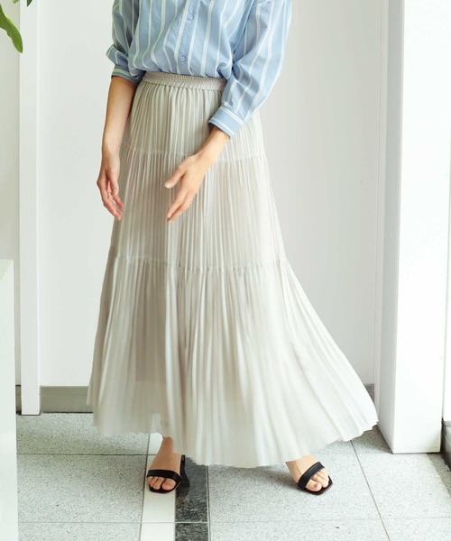 Jines（ジネス）の「ティアードプリーツスカート シフォンジョーゼット（スカート・レディース・ライトグレー/ライトブルー/ホワイト・38）」の2枚目の写真