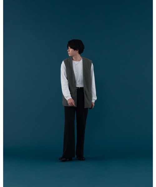 selle glant（セレグランテ）の「PUFFY JACQUARD GILET VEST/フクレジャガードジレベスト（ベスト・メンズ・ブラック/グレイッシュブルー・MEDIUM/LARGE）」の17枚目の写真