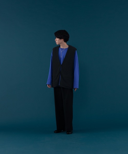 selle glant（セレグランテ）の「PUFFY JACQUARD GILET VEST/フクレジャガードジレベスト（ベスト・メンズ・ブラック/グレイッシュブルー・MEDIUM/LARGE）」の6枚目の写真