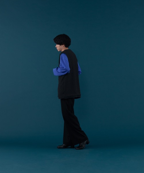 selle glant（セレグランテ）の「PUFFY JACQUARD GILET VEST/フクレジャガードジレベスト（ベスト・メンズ・ブラック/グレイッシュブルー・MEDIUM/LARGE）」の7枚目の写真