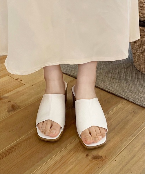 shopnikoniko(ショップニコニコ)の「日本製 つっかけ スクエアトゥミュールサンダル(サンダル・レディース・ブラック/ホワイト・LL/S/M/L)」の14枚目の写真