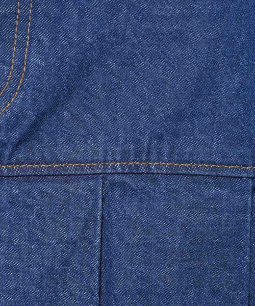 FOREVER 21（フォーエバー トゥエンティーワン）の「デニムローライズプリーツミニスカート（デニムスカート・レディース・ブルー/ライトブルー・SMALL/MEDIUM）」の17枚目の写真