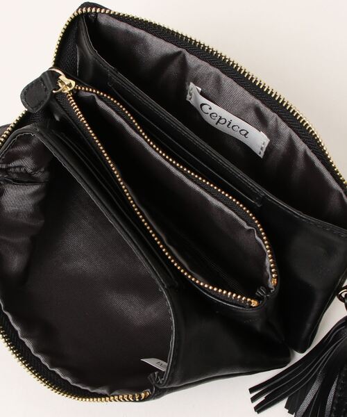 Cepica（セピカ）の「ラムレザータッセル付お財布ショルダーバッグ