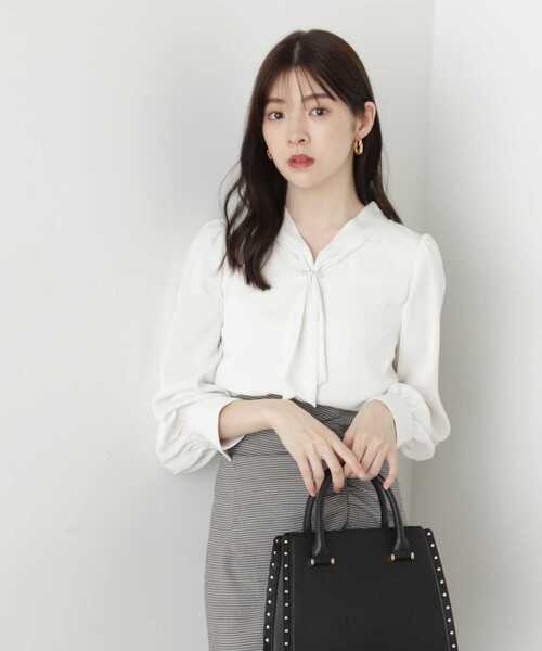 PROPORTION BODY DRESSING（プロポーションボディドレッシング）の「オータムパールボウタイブラウス / 1213210911（シャツ/ブラウス・レディース・ホワイト系その他/ダークグレー/グレー・SMALL/MEDIUM）」の2枚目の写真