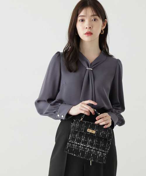 PROPORTION BODY DRESSING（プロポーションボディドレッシング）の「オータムパールボウタイブラウス / 1213210911（シャツ/ブラウス・レディース・ホワイト系その他/ダークグレー/グレー・SMALL/MEDIUM）」の3枚目の写真