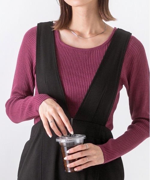 ad thie(アドティエ)の「スクエアネック リブニットトップス(ニット/セーター・レディース・ライトグリーン/ブラウン/オフホワイト/パープル/マスタード/ベージュ/オレンジ/カーキ/ブラック・FREE)」の1枚目の写真