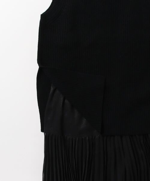 ALLSAINTS(オールセインツ)の「EVE 2-IN-1 SLEEVELESS PLEATED MINI DRESS | EVE EVE 2-IN-1 ノースリーブ プリーツ ミニ ドレス・ワンピース(ワンピース・レディース・ブラック・S/M/L/XS)」の11枚目の写真