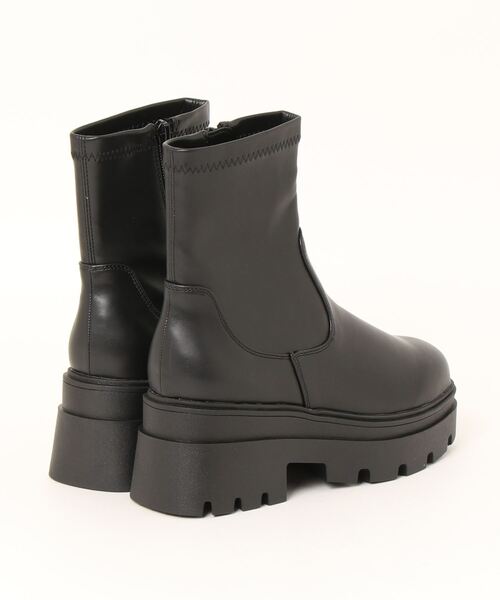 CHILLE（チル）の「厚底ストレッチブーツ（ブーツ・レディース・アイボリー/ブラック/ブラウン・M/L/S/LL）」の4枚目の写真