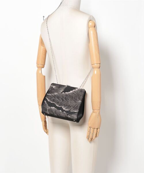 ビッグリーフ柄ジャガードパーティークラッチバッグ（クラッチバッグ）｜niana（ニアナ）