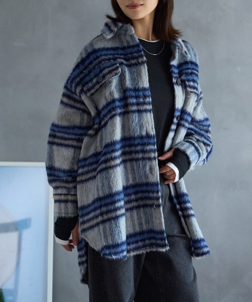 TRIANGLE PALETTE(トライアングルパレット)の「オーバーサイズ シャギーチェックシャツジャケット(ブルゾン・レディース・ブルー/アイボリー/ブラウン・FREE)」の21枚目の写真