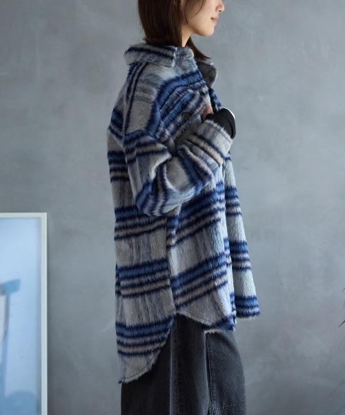 TRIANGLE PALETTE(トライアングルパレット)の「オーバーサイズ シャギーチェックシャツジャケット(ブルゾン・レディース・ブルー/アイボリー/ブラウン・FREE)」の22枚目の写真