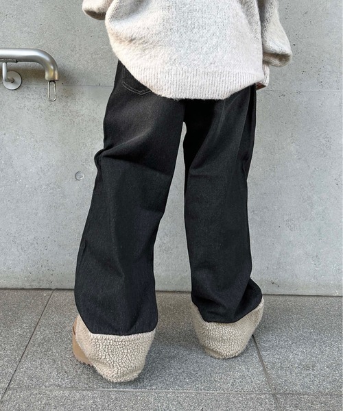 sedacle(セダクル)の「オーバーシルエットボア切り替えデニム(デニムパンツ・メンズ・ブラック・SMALL/LARGE/MEDIUM)」の4枚目の写真