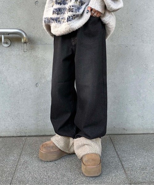 sedacle(セダクル)の「オーバーシルエットボア切り替えデニム(デニムパンツ・メンズ・ブラック・SMALL/LARGE/MEDIUM)」の2枚目の写真