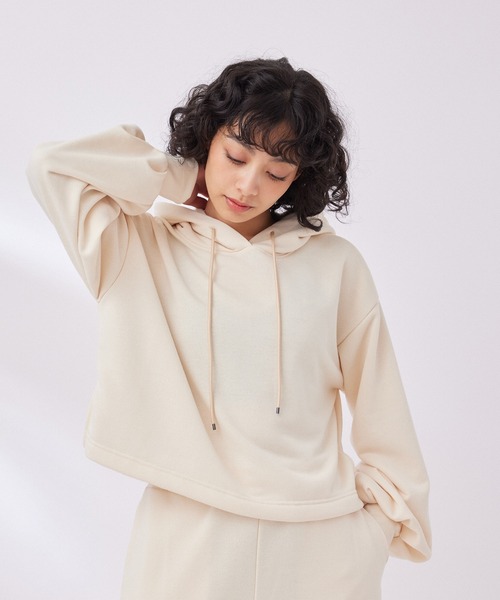 NERGY（ナージー）の「【UV＆吸水速乾】ワイドフードスウェットトップス（パーカー・レディース・キナリ/ブラック/ピンク・FREE）」の4枚目の写真