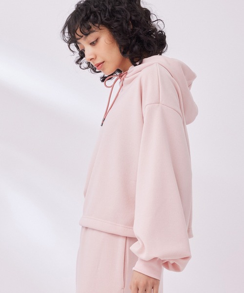 NERGY（ナージー）の「【UV＆吸水速乾】ワイドフードスウェットトップス（パーカー・レディース・キナリ/ブラック/ピンク・FREE）」の11枚目の写真