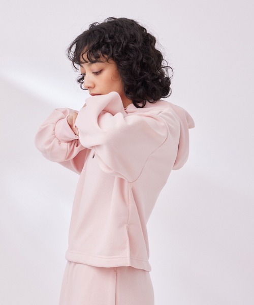 NERGY（ナージー）の「【UV＆吸水速乾】ワイドフードスウェットトップス（パーカー・レディース・キナリ/ブラック/ピンク・FREE）」の13枚目の写真