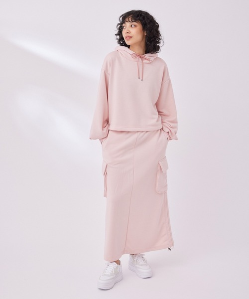 NERGY（ナージー）の「【UV＆吸水速乾】ワイドフードスウェットトップス（パーカー・レディース・キナリ/ブラック/ピンク・FREE）」の14枚目の写真