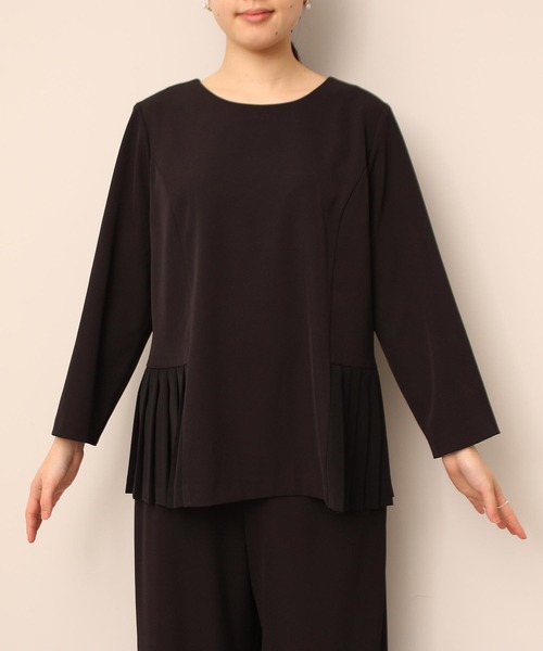 fleur by mint breeze(フルールバイミントブリーズ)の「【WEB限定サイズあり】【L~6L 大きいサイズ】【セットアップ】 サテン プリーツ ヘム ブラウス(シャツ/ブラウス・レディース・ブラック/ネイビー・LL/3L/4L/5L/6L/L)」の6枚目の写真