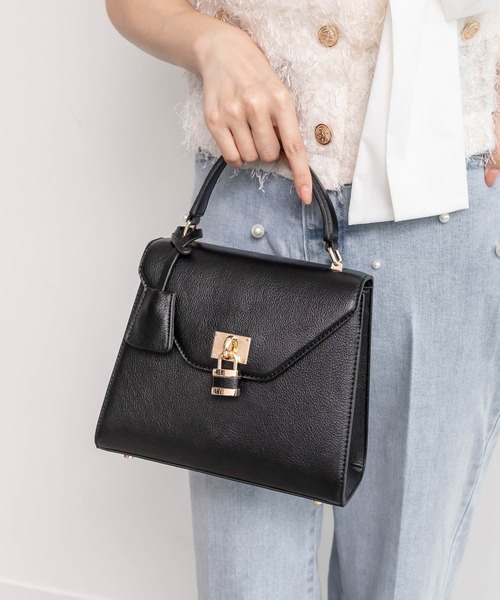 RANDA(ランダ)の「パッドロックデザイン2WAYバッグ(ショルダーバッグ・レディース・イエロー/グレー/クリーム/ブラック・FREE)」の2枚目の写真