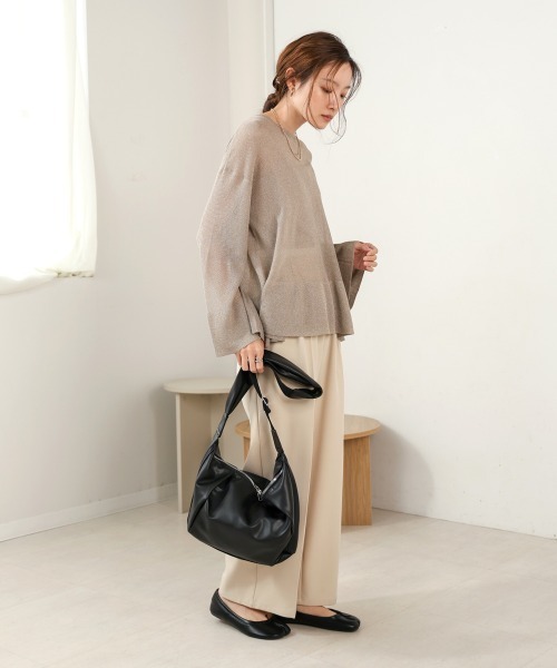 Bab(バブ)の「タッククロワッサンバッグ(ショルダーバッグ・レディース・ブラック/アイボリー/ベージュ・ONESIZE)」の16枚目の写真