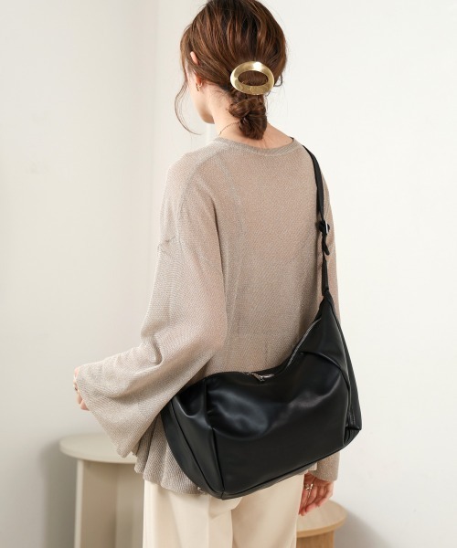 Bab(バブ)の「タッククロワッサンバッグ(ショルダーバッグ・レディース・ブラック/アイボリー/ベージュ・ONESIZE)」の20枚目の写真