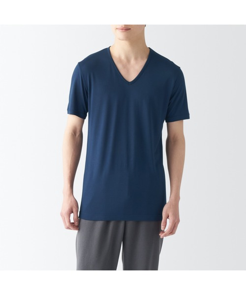 無印良品(ムジルシリョウヒン)の「紳士 ひんやりなめらか Vネック半袖Tシャツ(インナーウェア/肌着・メンズ・ネイビー/ホワイト/スモーキーグリーン系/ブラック/グレー・XL/L/M/S/XS)」の5枚目の写真