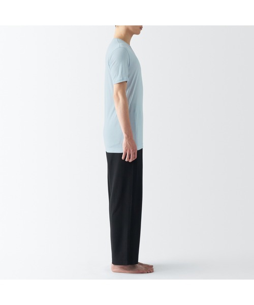 無印良品(ムジルシリョウヒン)の「紳士 ひんやりなめらか Vネック半袖Tシャツ(インナーウェア/肌着・メンズ・ネイビー/ホワイト/スモーキーグリーン系/ブラック/グレー・XL/L/M/S/XS)」の19枚目の写真