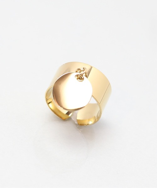 ieLS(イエルズ)の「金属アレルギー対応「ieLS」ステンレス プレートリング(リング・メンズ・ゴールド・ONE SIZE)」の3枚目の写真
