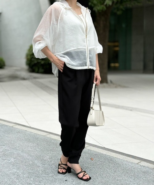 Emma Taylor（エマテイラー）の「シアーオーガンジージップパーカー