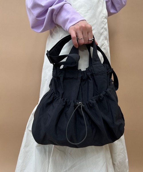 y/m(イム)の「ドロストナイロン2WayBAG(ショルダーバッグ・レディース・ブラック/ブルー/アイボリー・FREE)」の10枚目の写真