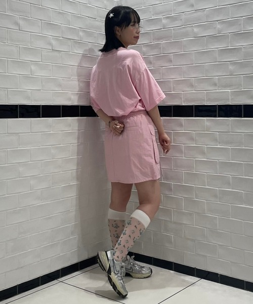 Candy Stripper CND CLUB BIG Tシャツ オフホワイト Candy Stripper（キャンディストリッパー）の「CND CLUB BIG T